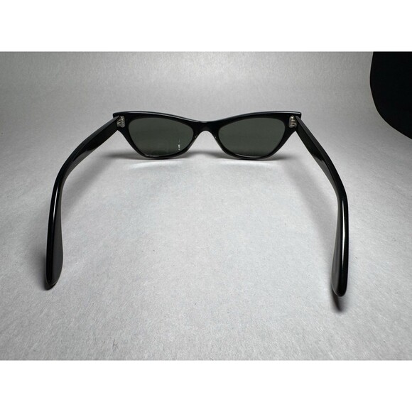 Vintage RAY-BAN B&L Black Cat Eye Sunglasses USA - Picture 7 of 13